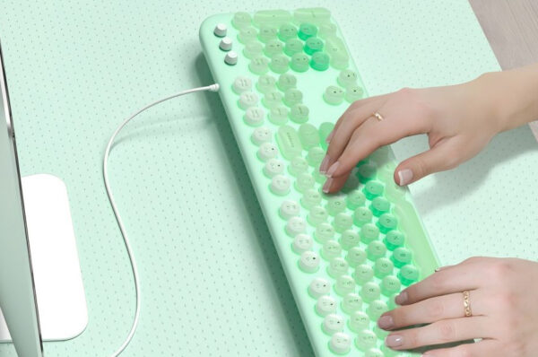 wired keyboard