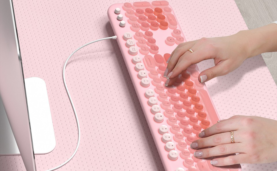 Retro Wired Keyboard