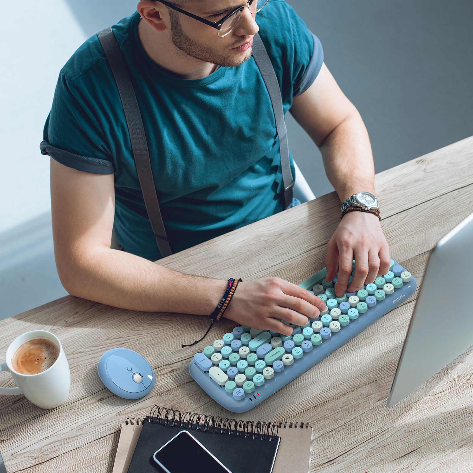 Blue Colorful Wireless Keyboard and Mouse Combo - Image 6